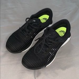 ASICS fuseX black sneakers